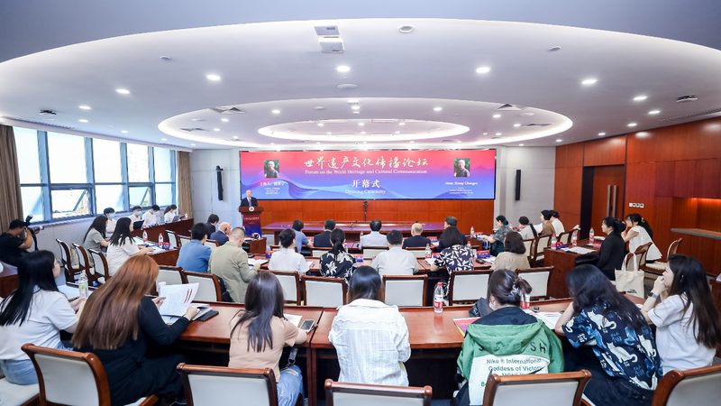 以下是一些在VI设计领域具有较高知名度和实力的品牌：